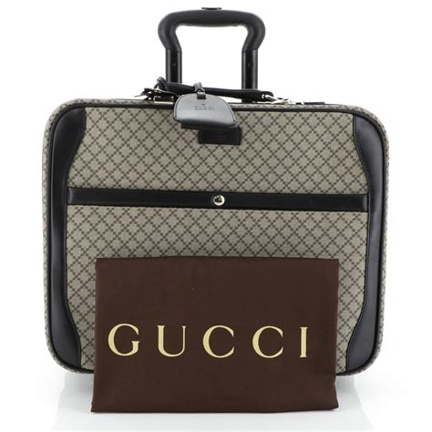 baggage gucci.